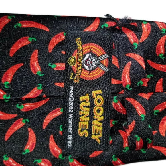 Looney tunes Taz tie - Picture 3 of 5